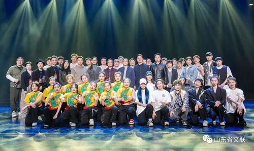 文藝兩新 街舞創(chuàng)作骨干高級(jí)研修班結(jié)業(yè)匯報(bào)演出交出精彩答卷